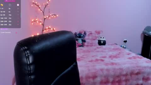Snapshot of laura_olssen chatting on 16, 7, 2026 Kate online show from 16, 7, 2026