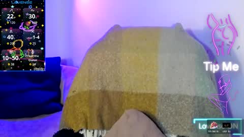 Snapshot of laura_pink01 chatting on 4, 10, 2025 laura_pink01 online show from 4, 10, 2025