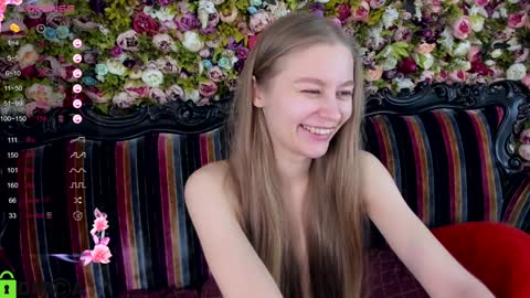 Snapshot of laura_pudd chatting on 23, 1, 2025 Laura online show from 23, 1, 2025