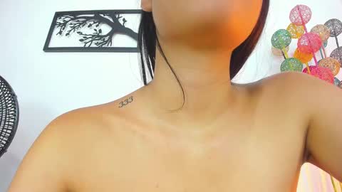 LAURA SOE online show from 30, 1, 2025