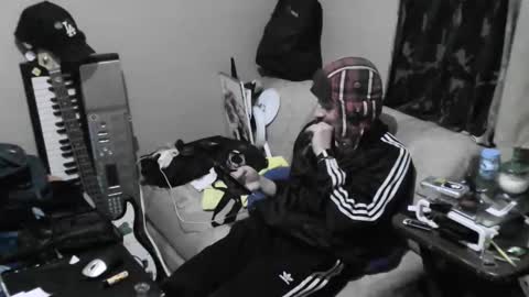 Snapshot of lauradecuada2 chatting on 23, 11, 2025 lauradecuada2 online show from 23, 11, 2025