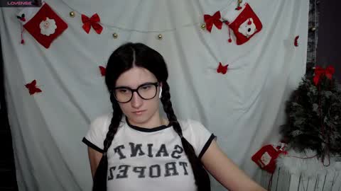 Laura online show from 7, 1, 2025