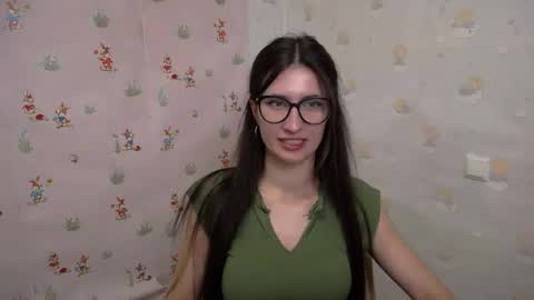 Laura online show from 7, 10, 2025