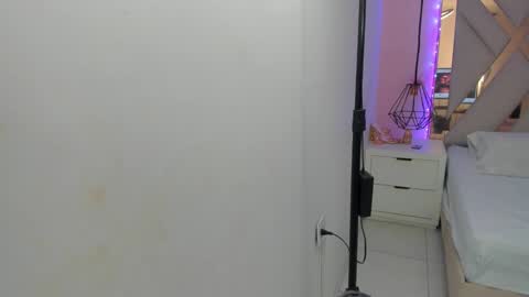 laura  online show from 14, 2, 2026