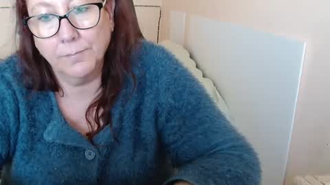 Snapshot of laureanne50 chatting on 23, 12, 2024 laureanne online show from 23, 12, 2024