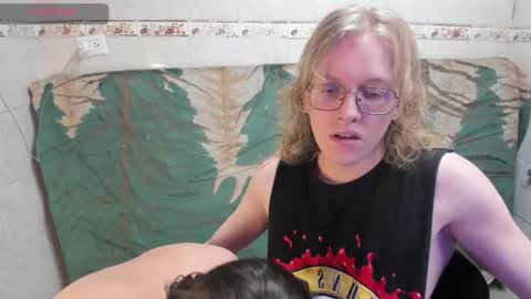 Snapshot of laureles6667 chatting on 11, 3, 2026 Laures666 online show from 11, 3, 2026