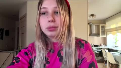 Snapshot of laurelpitney chatting on 24, 4, 2026 Chrissy online show from 24, 4, 2026