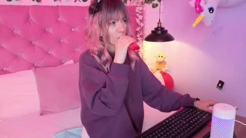 Snapshot of lauren_evans96 chatting on 4, 3, 2026 Lauren evans9 online show from 4, 3, 2026