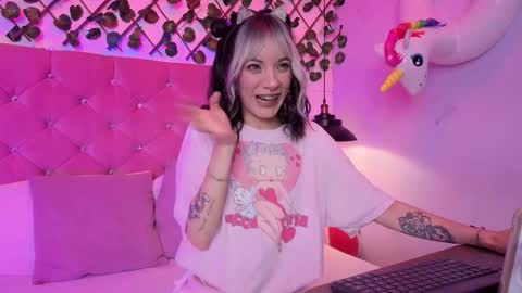 Snapshot of lauren_evans96 chatting on 8, 3, 2026 Lauren evans9 online show from 8, 3, 2026