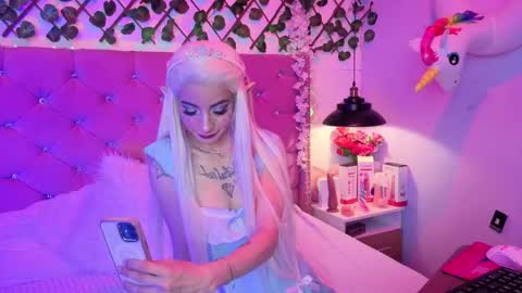 Snapshot of lauren_evans96 chatting on 5, 4, 2026 Lauren evans9 online show from 5, 4, 2026