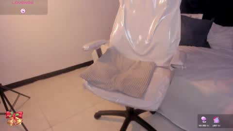 Lauren online show from 5, 3, 2025