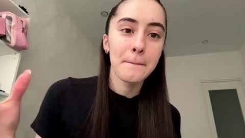 Snapshot of laurenadupuy chatting on 19, 6, 2026 laurenadupuy online show from 19, 6, 2026