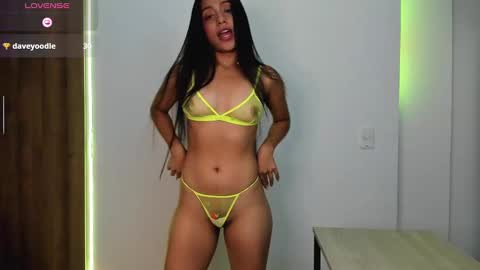 Snapshot of laurenandryansky chatting on 2, 11, 2025 Lauren Ryan online show from 2, 11, 2025