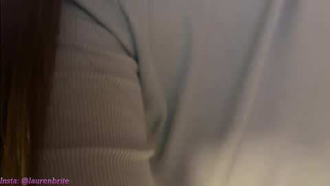 Snapshot of laurenbrite chatting on 25, 4, 2026 Lauren Brite online show from 25, 4, 2026