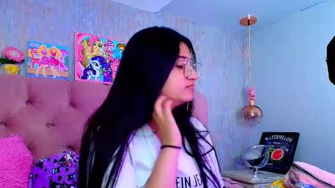 Laurene online show from 15, 1, 2026