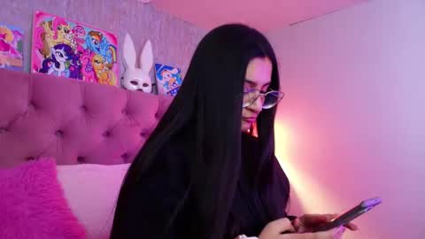 Laurene online show from 23, 2, 2026