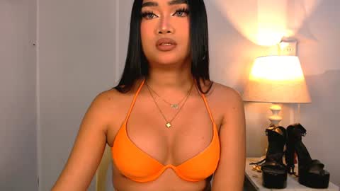 Snapshot of laurenfox16 chatting on 27, 6, 2026 chloe3 online show from 27, 6, 2026
