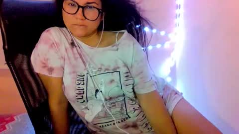 onlyfan laureng7 - 7 laureng2 online show from 21, 11, 2025