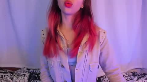 Snapshot of laurenn__1 chatting on 17, 11, 2025 Lauren online show from 17, 11, 2025