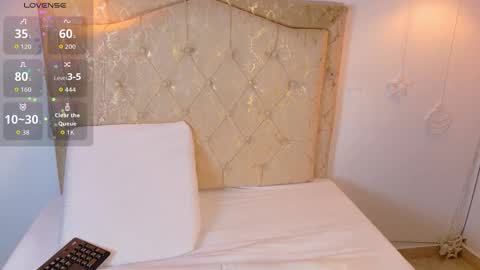 laurenn_smitth online show from 9, 1, 2026