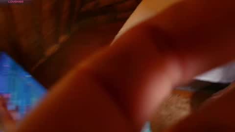 Lauren and Cristopher online show from 26, 11, 2025