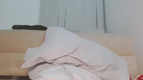 LAUREN SMITH online show from 15, 3, 2026