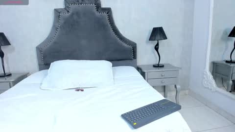 Lauren  online show from 2, 10, 2025