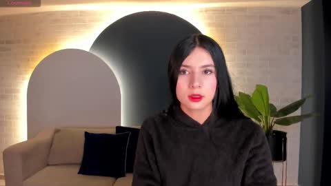 Snapshot of laurentconnor chatting on 24, 10, 2025 Lau online show from 24, 10, 2025