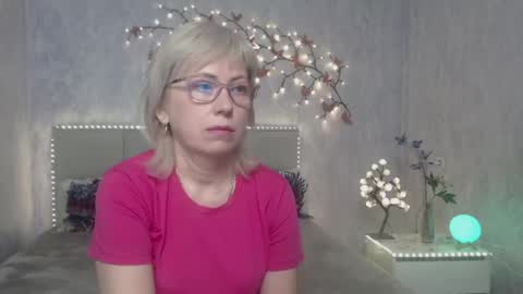 Snapshot of laurenwishy chatting on 24, 3, 2026 Lauren online show from 24, 3, 2026