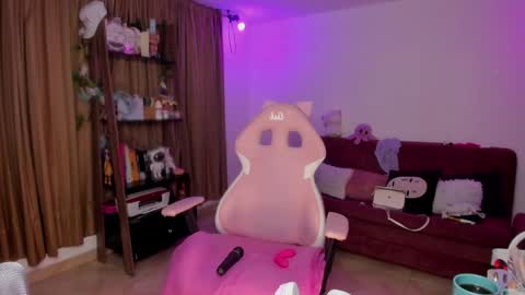          online show from 18, 1, 2025