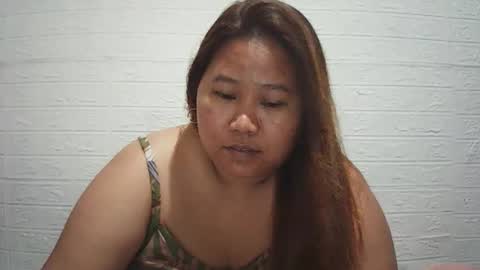 Snapshot of lavalyn214 chatting on 12, 4, 2026 lavalyn214 online show from 12, 4, 2026