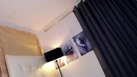 Snapshot of lavander_fieldss chatting on 20, 2, 2025 ximena online show from 20, 2, 2025