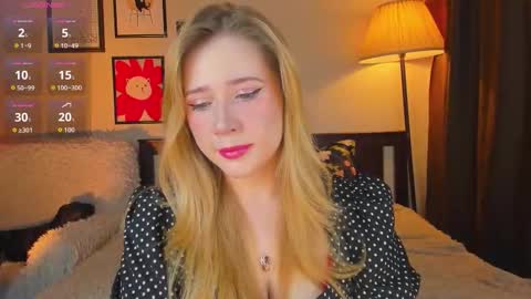 Snapshot of lavender_tender chatting on 6, 3, 2026 Lav online show from 6, 3, 2026