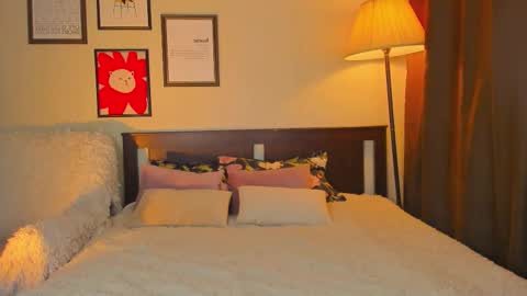 Snapshot of lavender_tender chatting on 17, 3, 2026 Lav online show from 17, 3, 2026