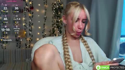 Mia online show from 17, 10, 2025