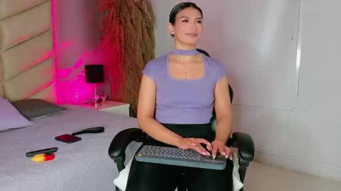 laya online show from 15, 12, 2025