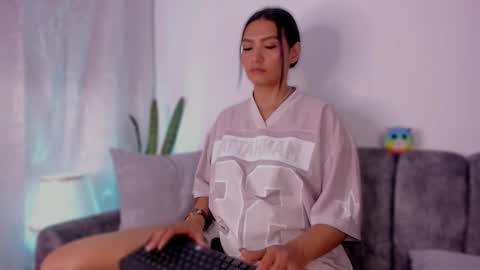 Snapshot of layadoll chatting on 20, 3, 2026 laya online show from 20, 3, 2026