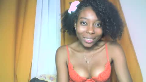 layannek online show from 5, 10, 2025