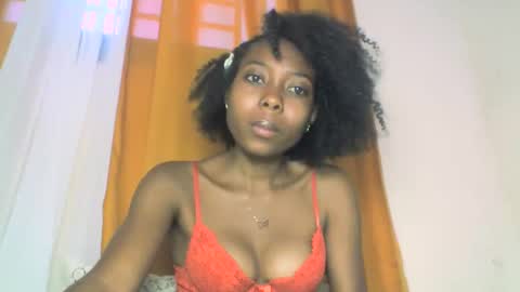 layannek online show from 12, 10, 2025