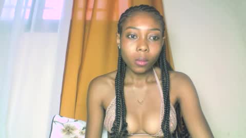 layannek online show from 21, 10, 2025