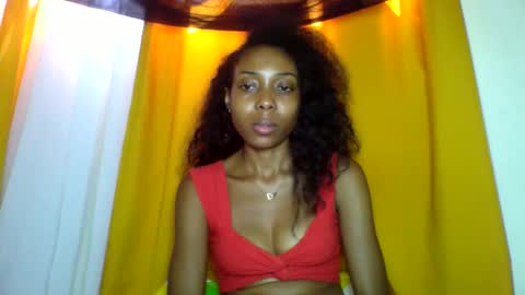 layannek online show from 25, 11, 2025