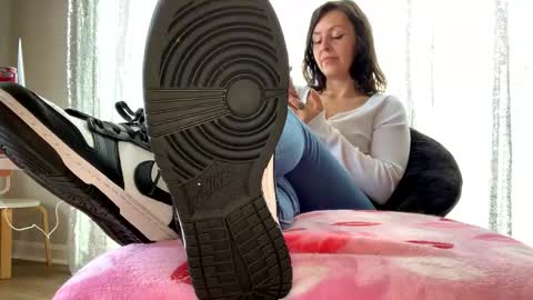 Snapshot of laycee69 chatting on 30, 3, 2026 Laycee Layne online show from 30, 3, 2026