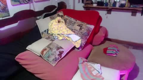 Snapshot of laye19 chatting on 1, 12, 2024 Laye19 online show from 1, 12, 2024