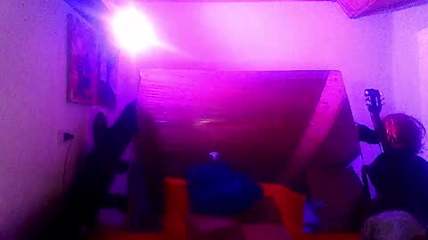 Snapshot of laye19 chatting on 8, 2, 2025 Laye19 online show from 8, 2, 2025