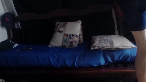 Snapshot of laye19 chatting on 28, 9, 2025 Laye19 online show from 28, 9, 2025