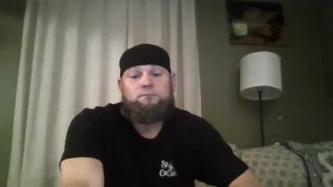 Snapshot of layinlow42 chatting on 2, 11, 2025 layinlow42 online show from 2, 11, 2025