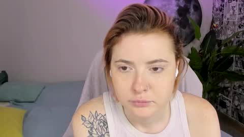 Layla online show from 21, 11, 2025