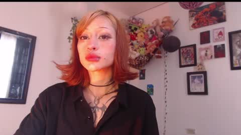 Snapshot of layla_quinn chatting on 12, 6, 2026 layla_quinn online show from 12, 6, 2026