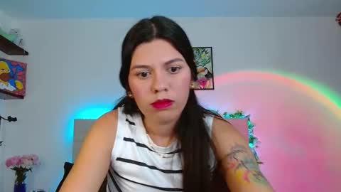 Snapshot of layla_roma chatting on 21, 4, 2026 Lia and Rachel online show from 21, 4, 2026