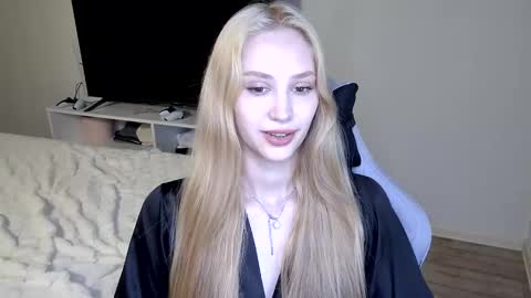 Snapshot of laylapretty001 chatting on 11, 6, 2026 LaylaPretty001 online show from 11, 6, 2026